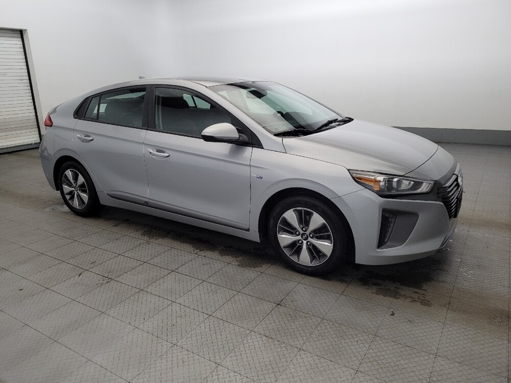 2019 Hyundai Ioniq in Plymouth Meeting, PA 19462 - 18110936 11