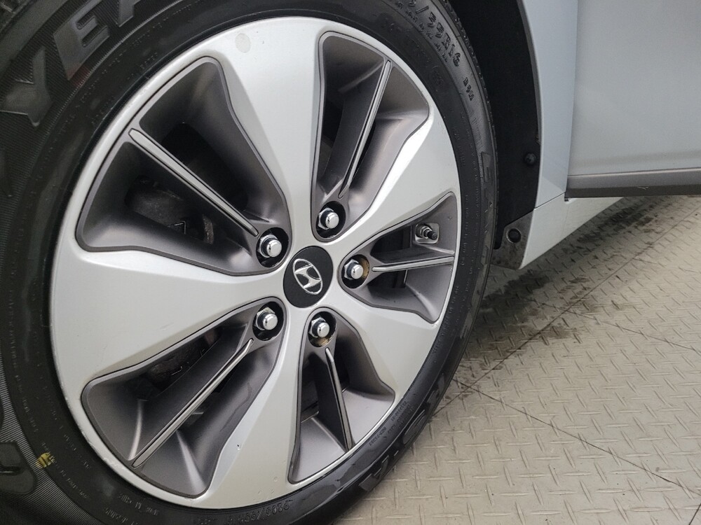 2019 Hyundai Ioniq in Plymouth Meeting, PA 19462 - 18110936 31