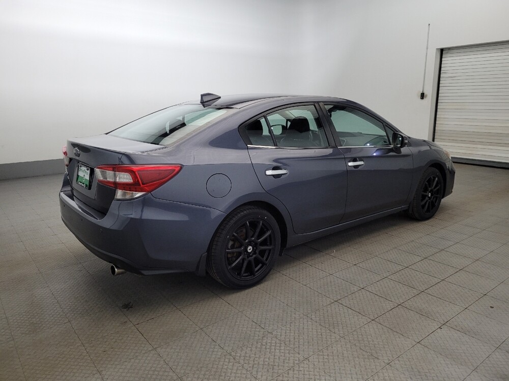 2017 Subaru Impreza in Allentown, PA 18103 - 18110938 10