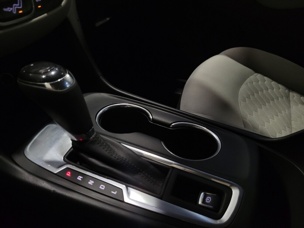 2020 Chevrolet Equinox in Laurel, MD 20724 - 18110940 26