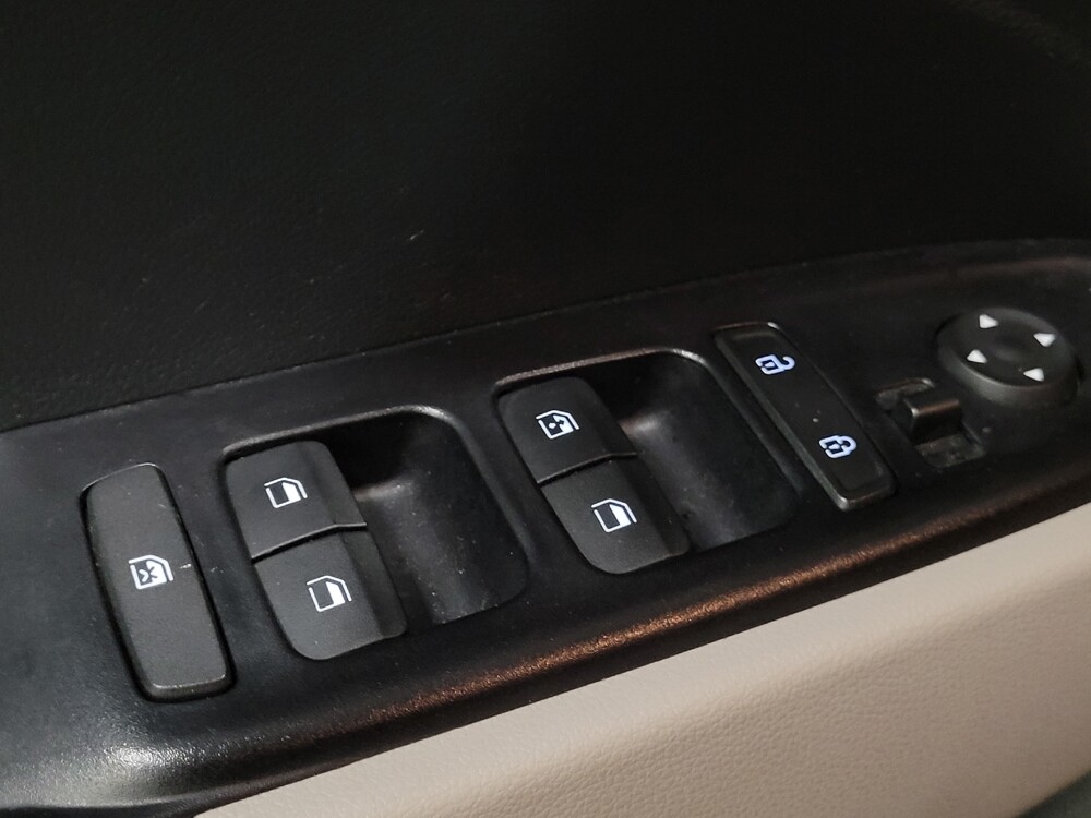 2023 Hyundai Venue in Chesapeake, VA 23320 - 18110943 27