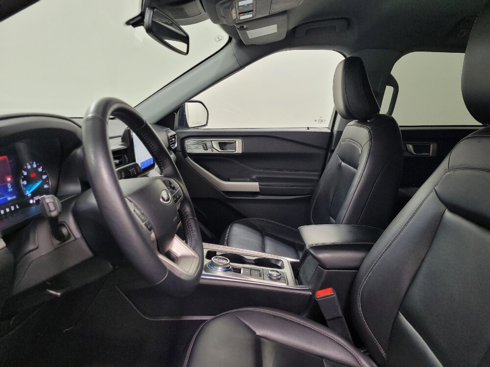 2023 Ford Explorer in Allentown, PA 18103 - 18110944 17