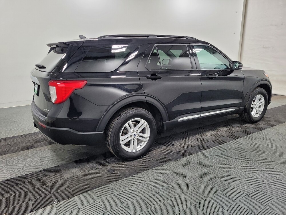 2023 Ford Explorer in Allentown, PA 18103 - 18110944 10