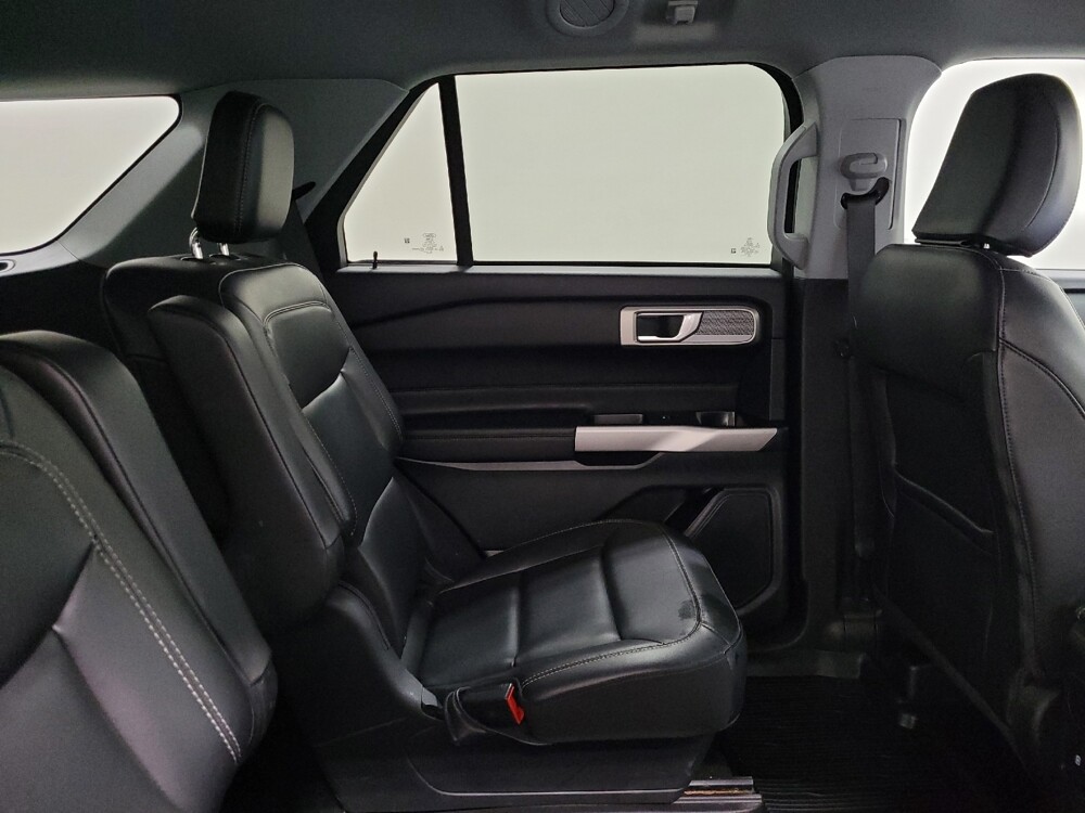 2023 Ford Explorer in Allentown, PA 18103 - 18110944 19