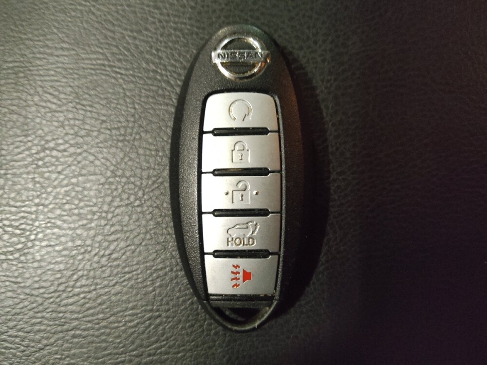 2017 Nissan Pathfinder in Pensacola, FL 32505 - 18110946 32