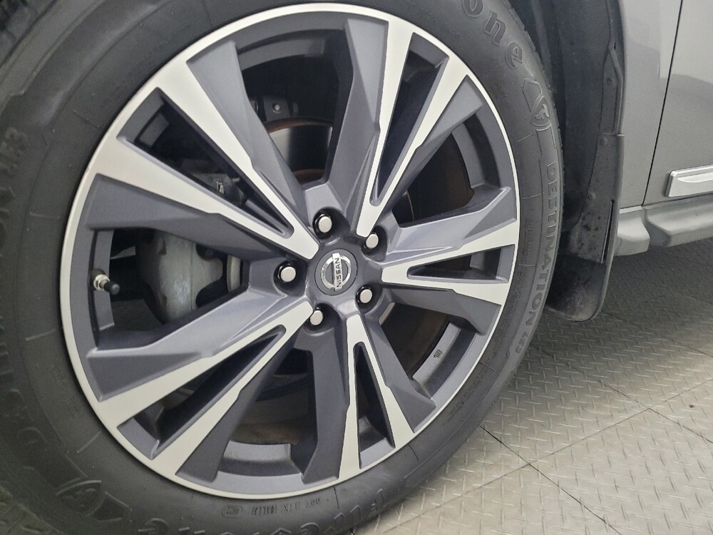 2017 Nissan Pathfinder in Pensacola, FL 32505 - 18110946 31