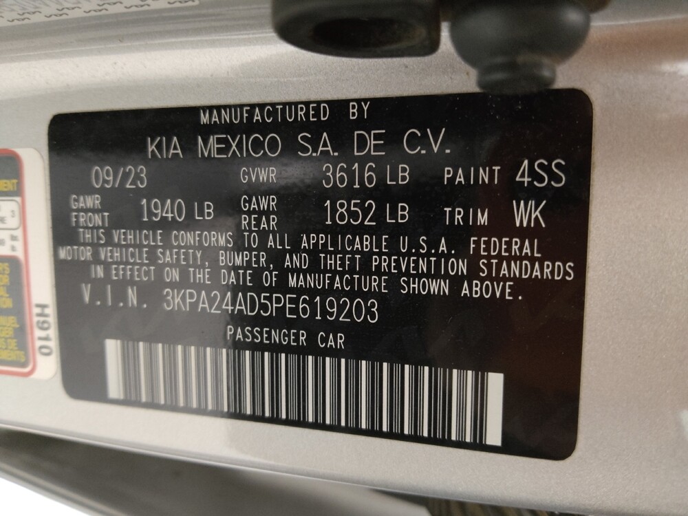 2023 Kia Rio in St. Louis, MO 63136 - 18110947 33