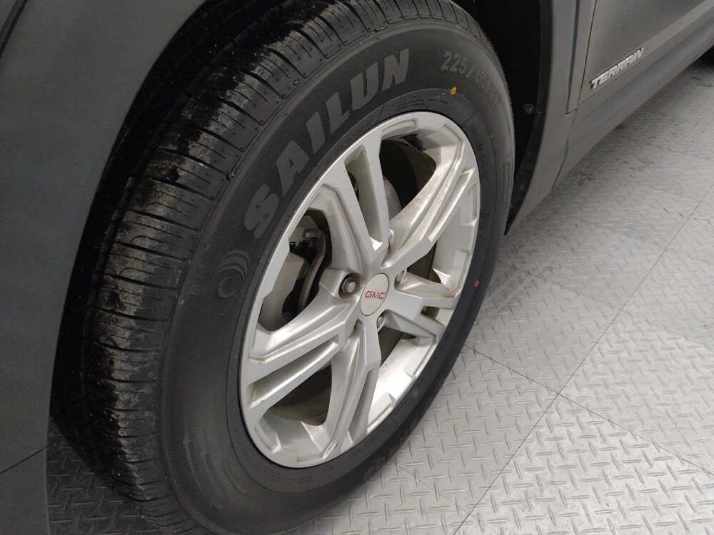 2020 GMC Terrain in St. Louis, MO 63125 - 18110948 31