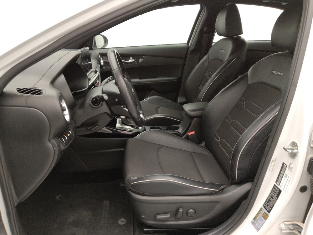 2021 Kia Forte in Springfield, MO 65807 - 18110950 17