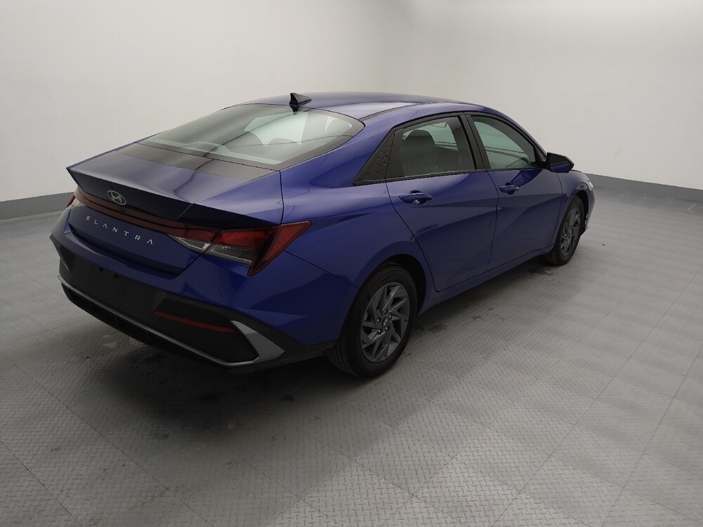 2024 Hyundai Elantra in St. Louis, MO 63136 - 18110955 9