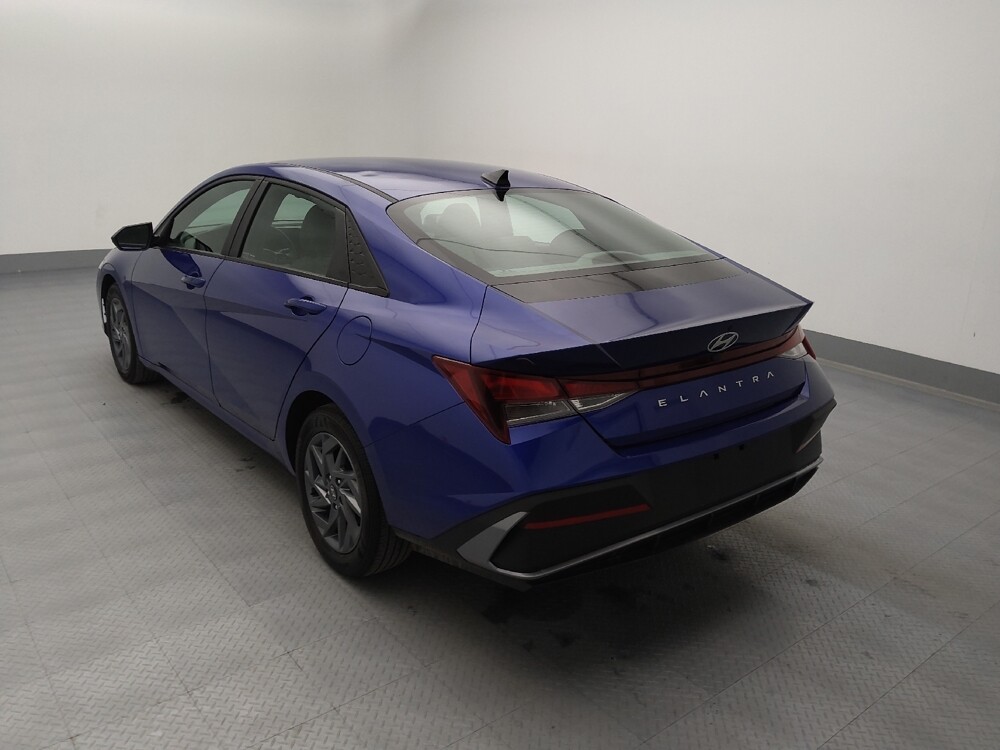 2024 Hyundai Elantra in St. Louis, MO 63136 - 18110955 5