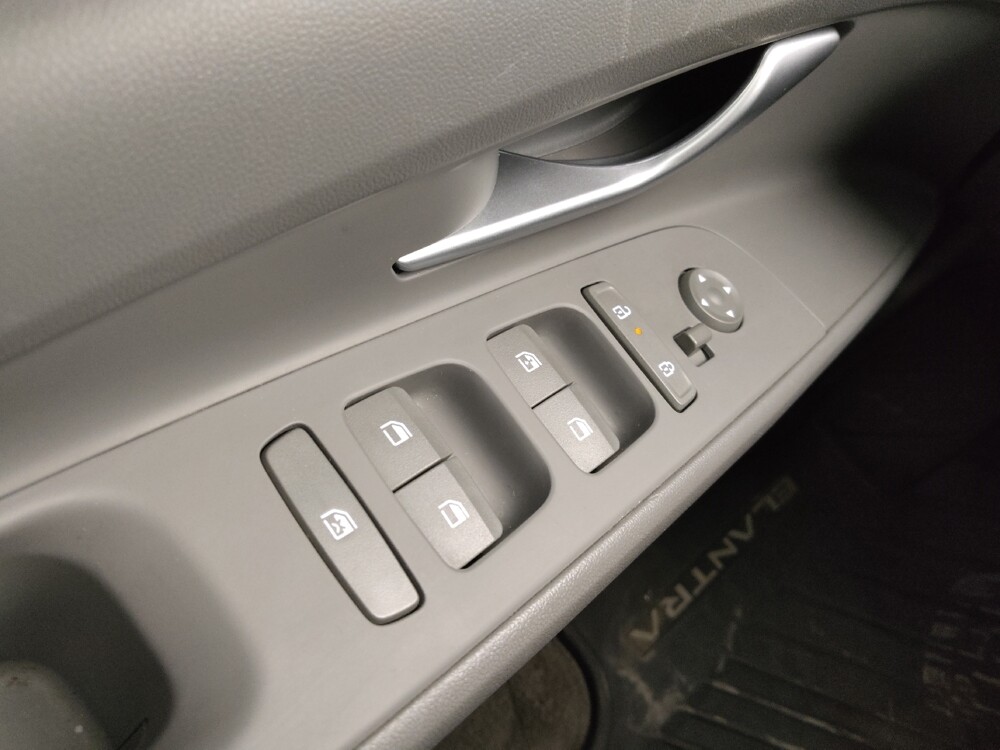 2024 Hyundai Elantra in St. Louis, MO 63136 - 18110955 27