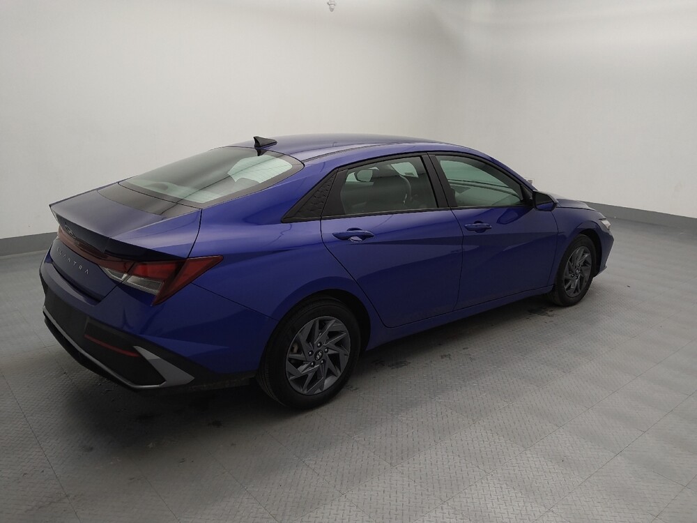 2024 Hyundai Elantra in St. Louis, MO 63136 - 18110955 10