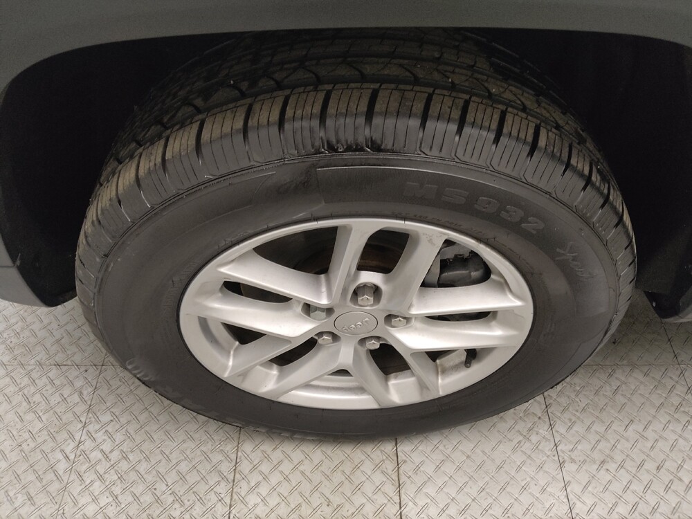 2021 Jeep Grand Cherokee L in Lombard, IL 60148 - 18110963 31