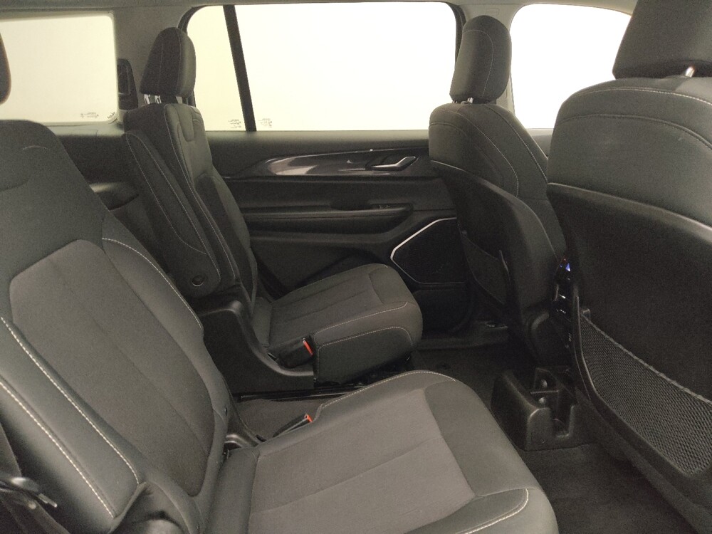 2021 Jeep Grand Cherokee L in Lombard, IL 60148 - 18110963 19