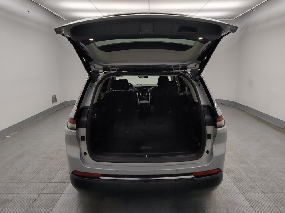 2021 Jeep Grand Cherokee L in Lombard, IL 60148 - 18110963 29