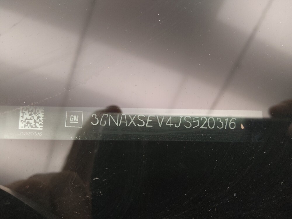 2018 Chevrolet Equinox in Lombard, IL 60148 - 18110967 33