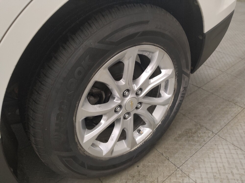 2018 Chevrolet Equinox in Lombard, IL 60148 - 18110967 31