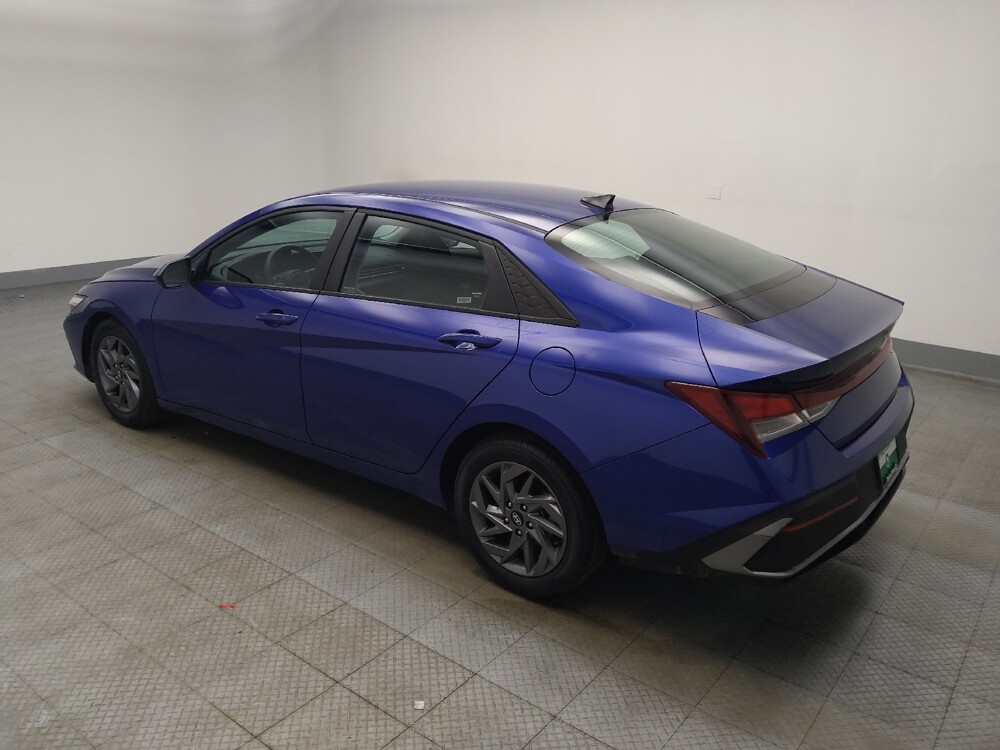 2024 Hyundai Elantra in Lombard, IL 60148 - 18110968 3