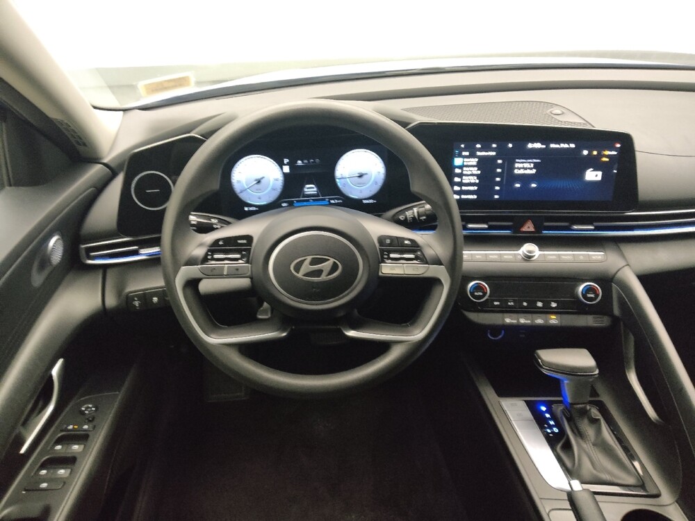 2024 Hyundai Elantra in Lombard, IL 60148 - 18110968 22