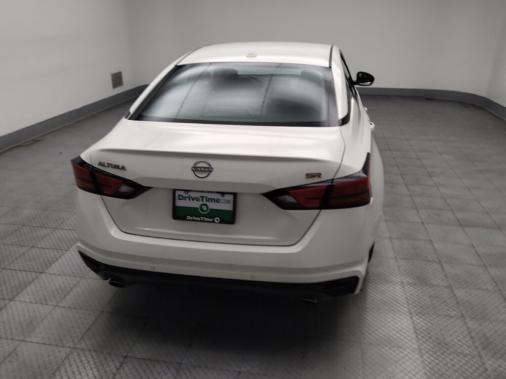 2024 Nissan Altima in Lombard, IL 60148 - 18110970 7
