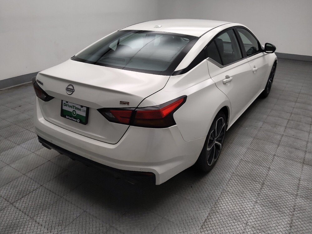 2024 Nissan Altima in Lombard, IL 60148 - 18110970 9