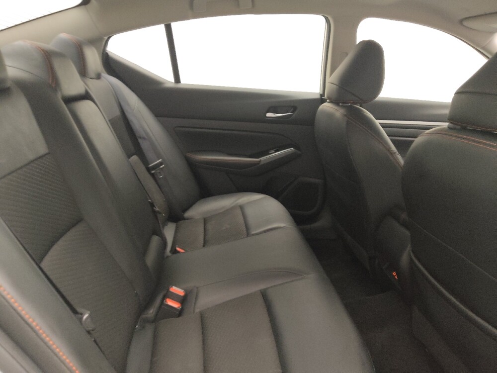 2024 Nissan Altima in Lombard, IL 60148 - 18110970 19