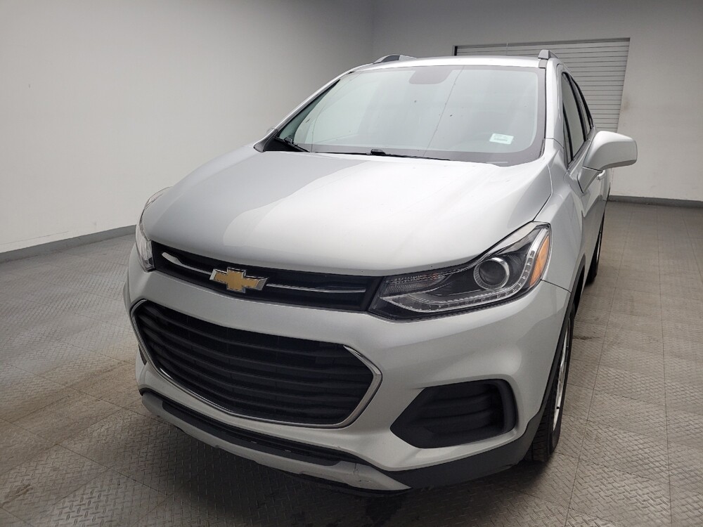 2020 Chevrolet Trax in Taylor, MI 48180 - 18110973 15