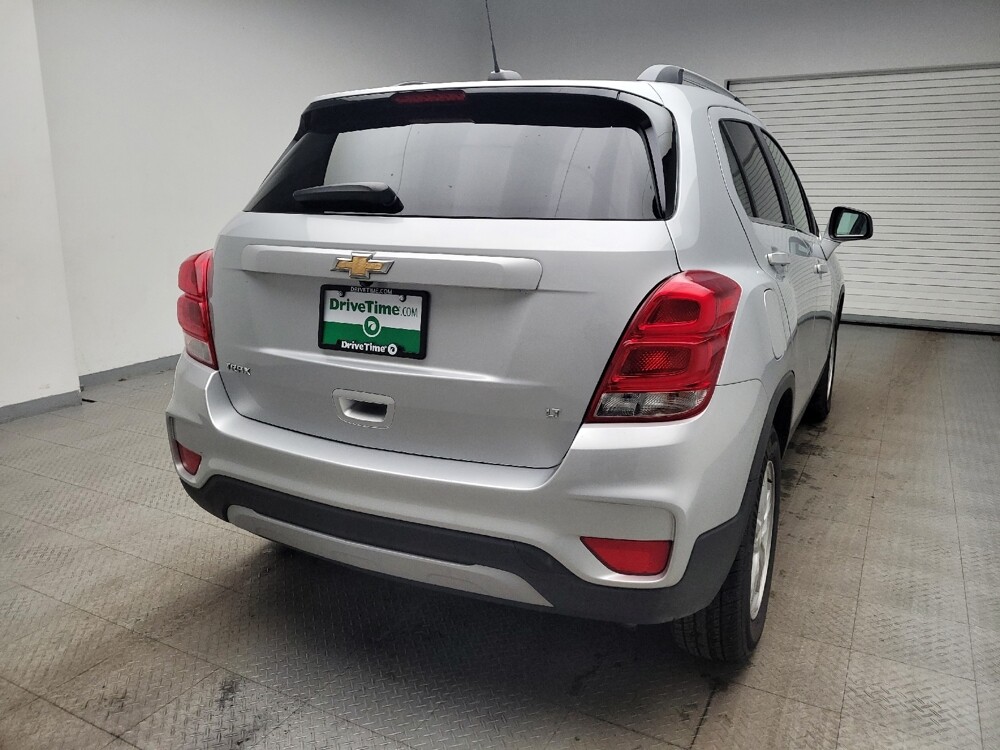 2020 Chevrolet Trax in Taylor, MI 48180 - 18110973 7