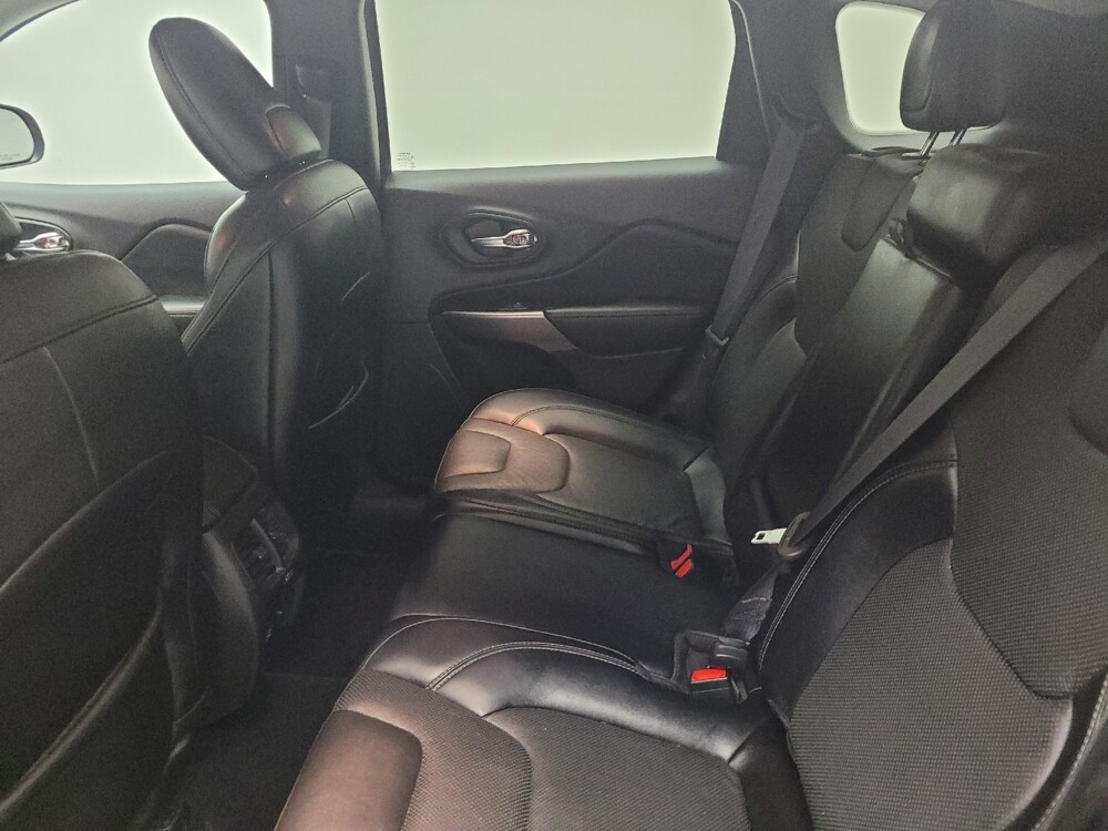 2021 Jeep Cherokee in Eastpointe, MI 48021 - 18110974 18