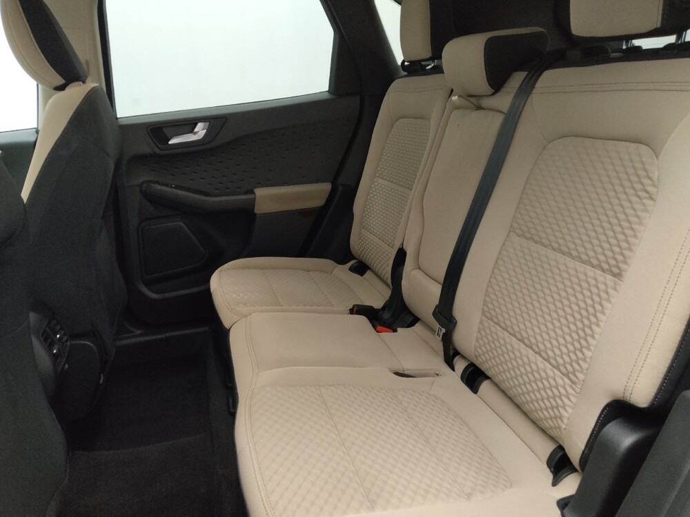 2020 Ford Escape in Jacksonville, FL 32210 - 18110981 18