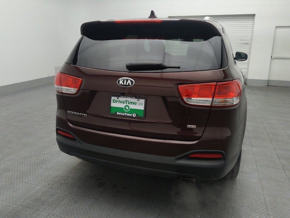 2018 Kia Sorento in Orlando, FL 32808 - 18110982 7
