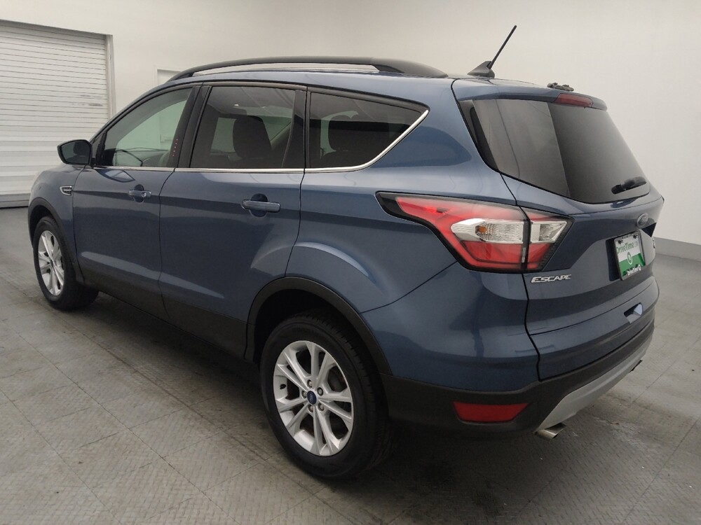 2018 Ford Escape in Gainesville, FL 32609 - 18110984 5