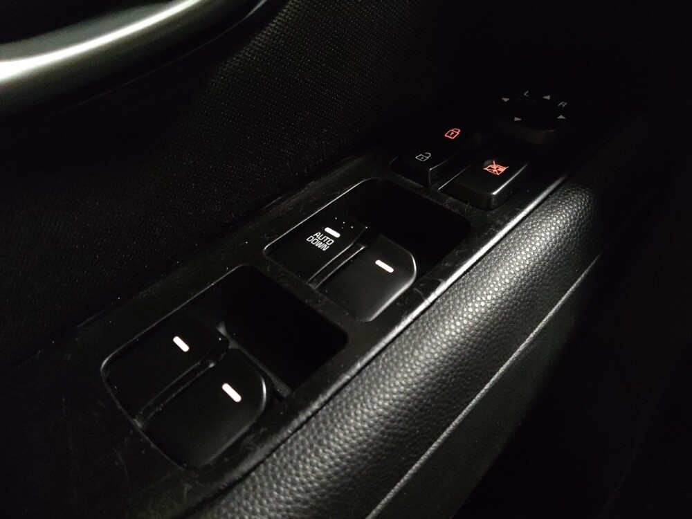 2016 Kia Soul in West Palm Beach, FL 33409 - 18110987 27