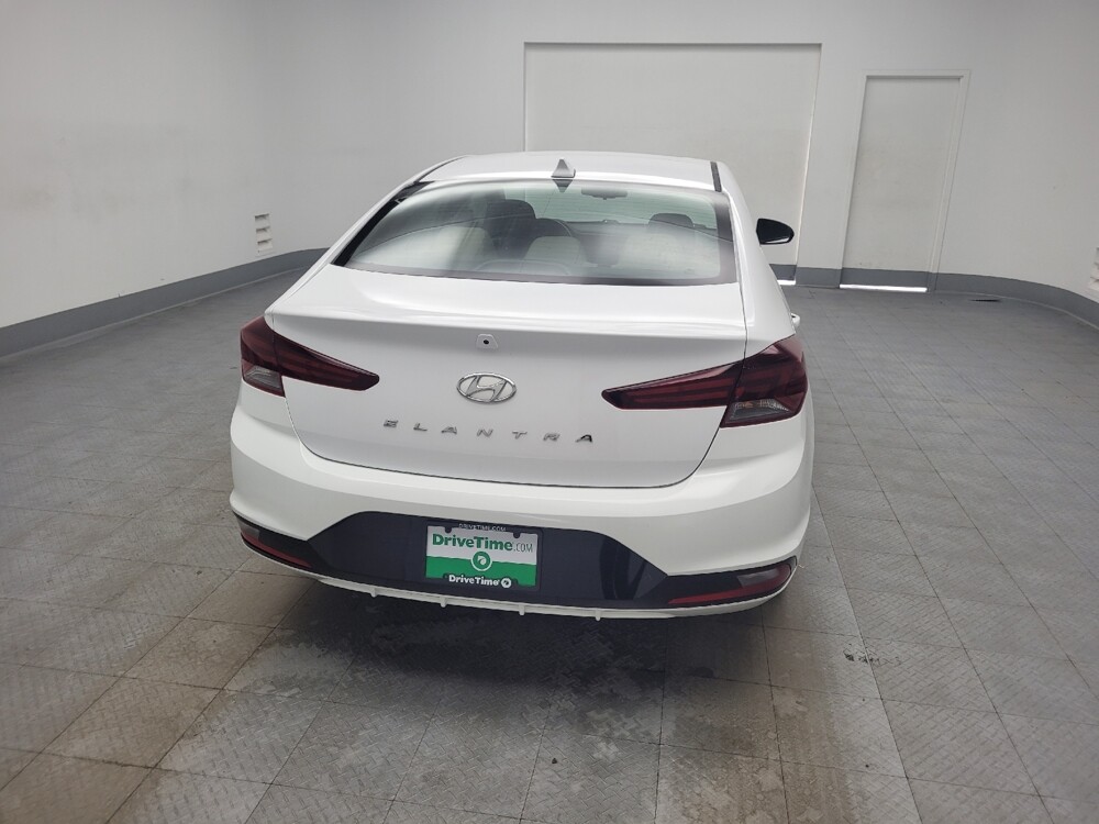 2019 Hyundai Elantra in Memphis, TN 38115 - 18110991 7