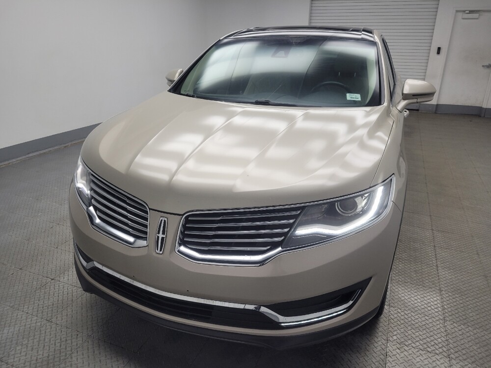 2017 Lincoln MKX in Indianapolis, IN 46219 - 18110993 15