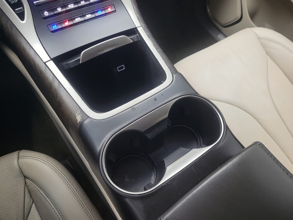 2017 Lincoln MKX in Indianapolis, IN 46219 - 18110993 26