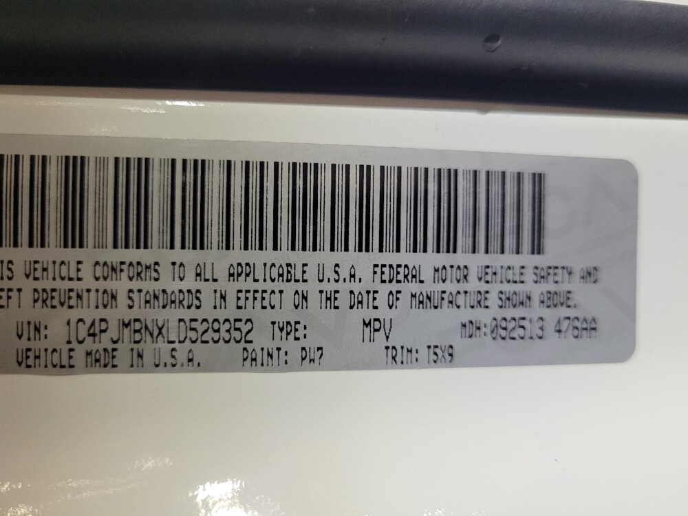 2020 Jeep Cherokee in Pittsburgh, PA 15237 - 18110996 33