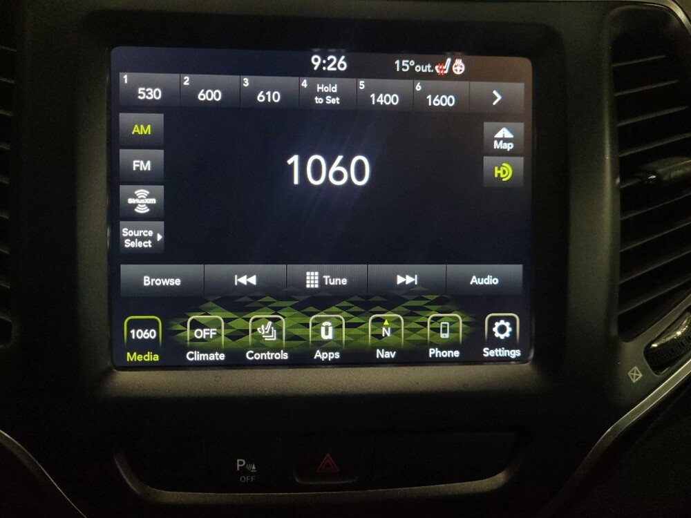 2020 Jeep Cherokee in Pittsburgh, PA 15237 - 18110996 25