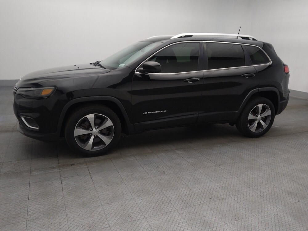 2020 Jeep Cherokee in Jacksonville, FL 32210 - 18111000 2