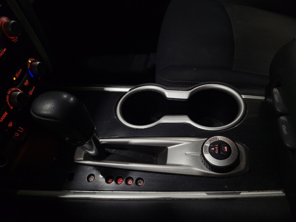 2019 Nissan Pathfinder in Pittsburgh, PA 15237 - 18111003 26