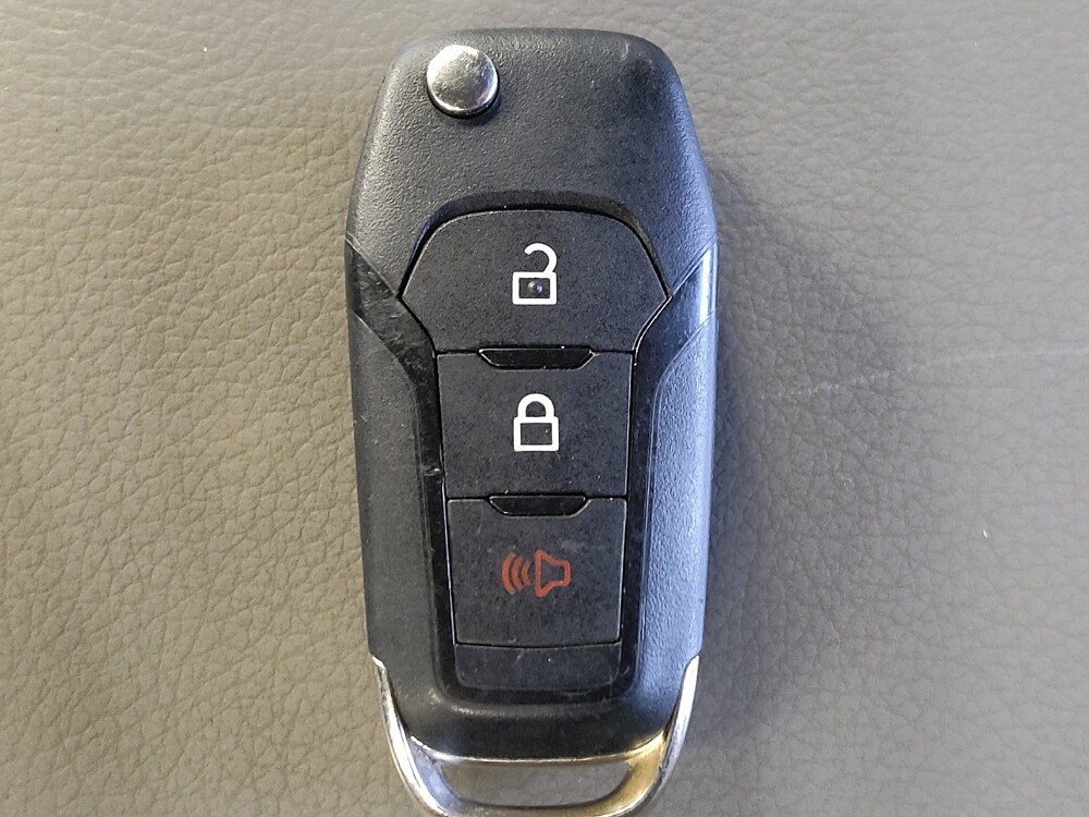 2018 Ford F150 in Houston, TX 77074 - 18111005 32