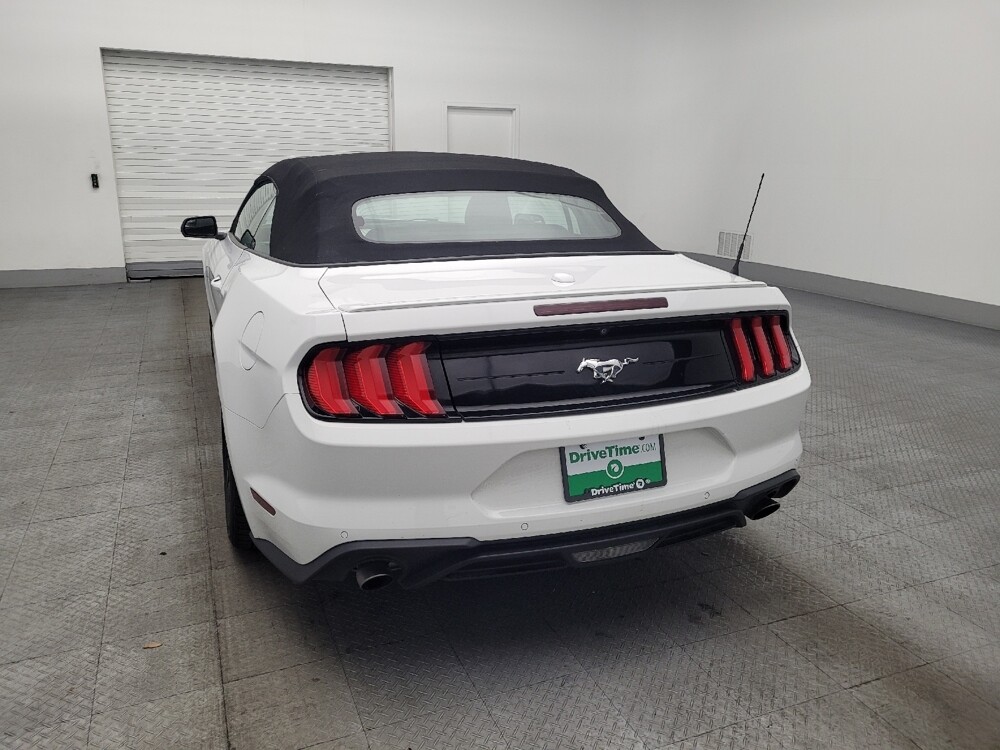 2018 Ford Mustang in Gainesville, FL 32609 - 18111008 6