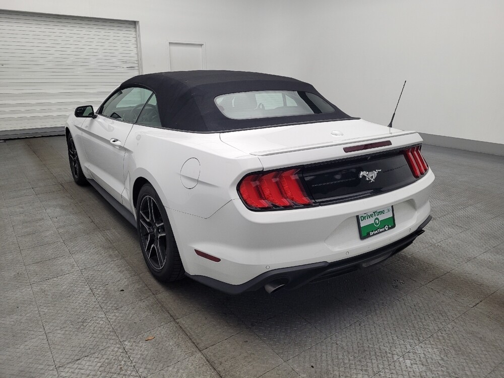 2018 Ford Mustang in Gainesville, FL 32609 - 18111008 5