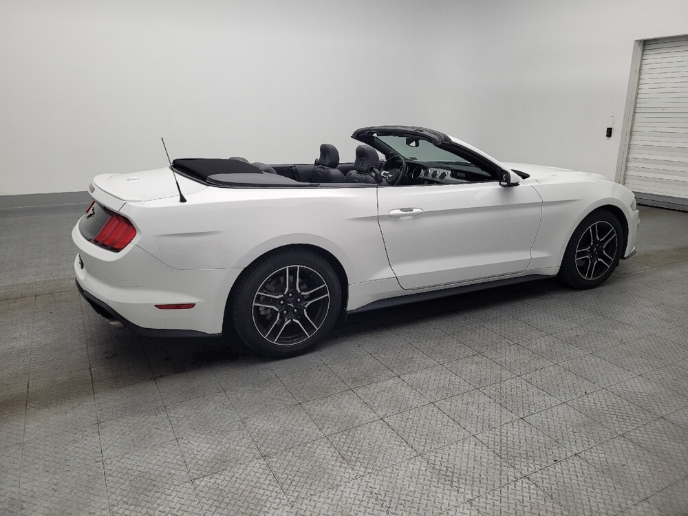 2018 Ford Mustang in Gainesville, FL 32609 - 18111008 10