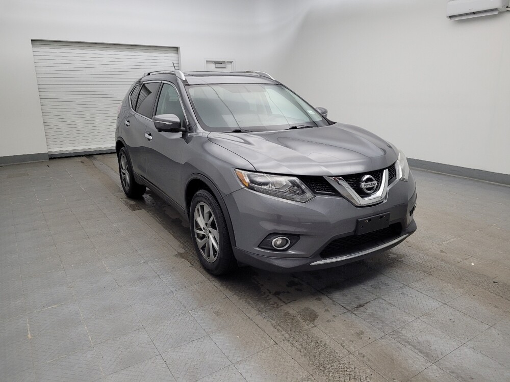 2015 Nissan Rogue in Cincinnati, OH 45255 - 18111009 13
