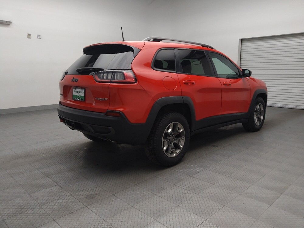 2019 Jeep Cherokee in Fort Worth, TX 76116 - 18111010 9