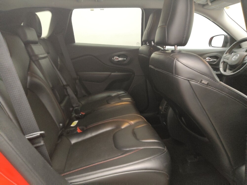 2019 Jeep Cherokee in Fort Worth, TX 76116 - 18111010 19