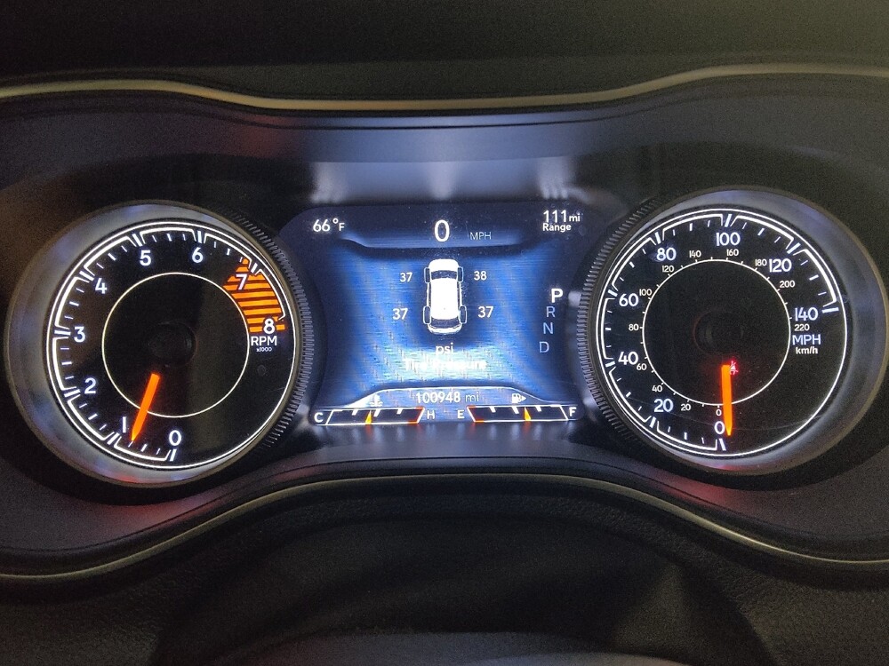 2019 Jeep Cherokee in Fort Worth, TX 76116 - 18111010 23