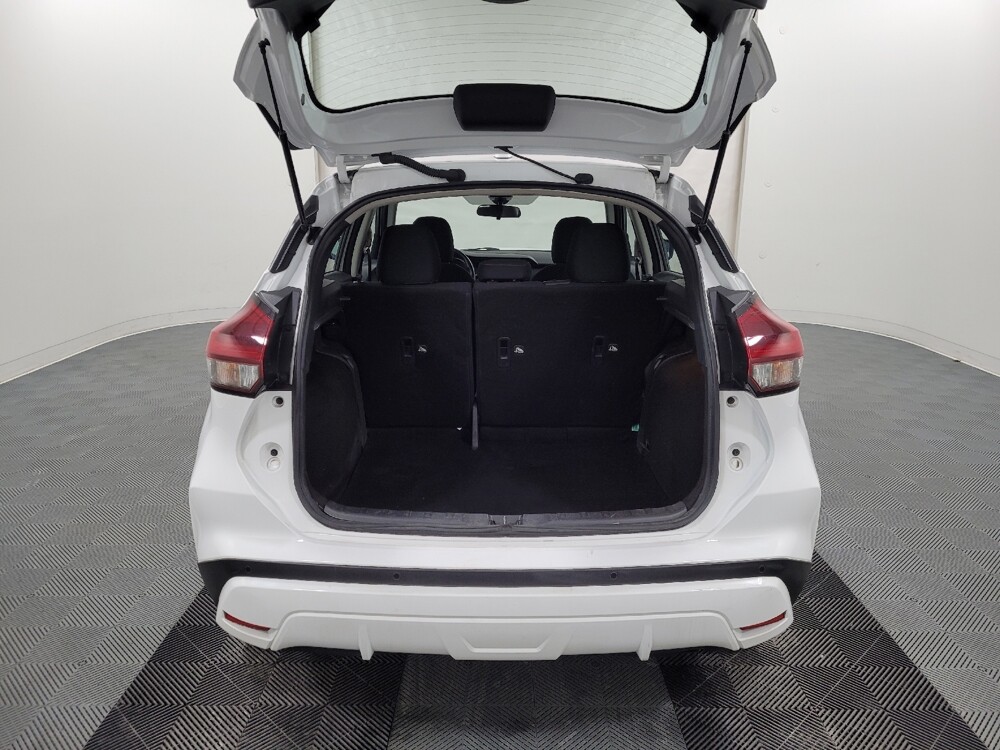 2022 Nissan Kicks in Allentown, PA 18103 - 18111013 29